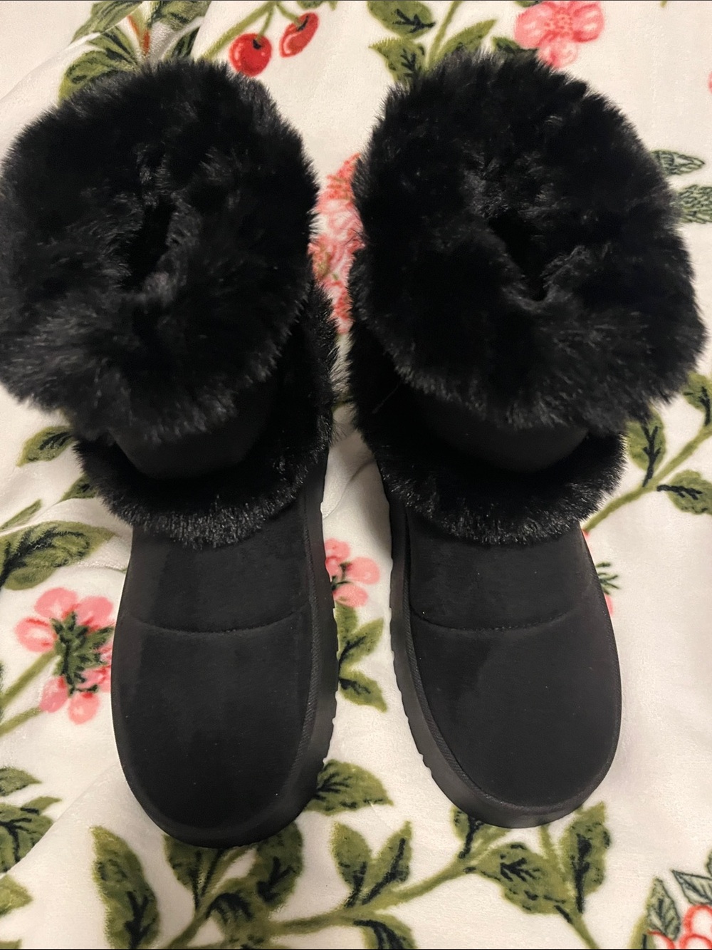 Vero Moda Black Faux Fur Cuff Winter Boots